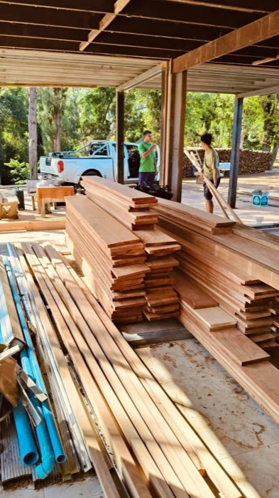 งานไม้ระเบียง ประตู และผนังไม้ โดย TCH Teamwood ช.ฉลองงานไม้